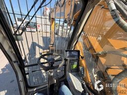Liebherr A900C