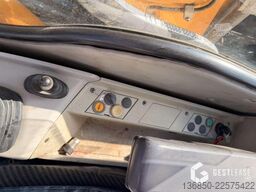 Liebherr A900C