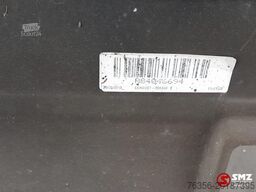 Volvo Occ side skirt links Volvo