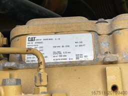 Caterpillar C 18 - 700