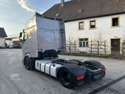 DAF XG+ 530 FT Lowliner Executive-Paket