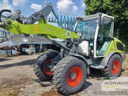 Claas TORION 530