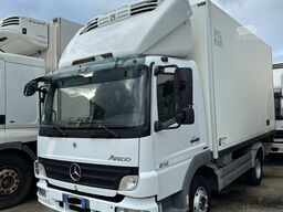 Mercedes-Benz Atego 818