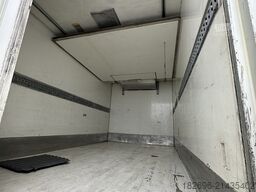 Mercedes-Benz Atego 818