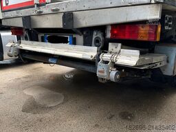 Mercedes-Benz Atego 818