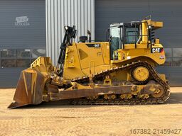 Caterpillar D8T