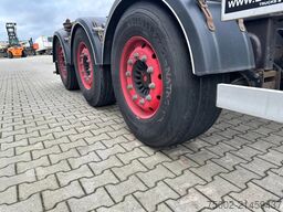 Burg 25X 20FT ADR (EX/II, EX/III, FL, AT) Chassis, E...