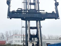 Daimler Truck AG - Nutzfahrzeugzentrum Augsburg Daimler Truck AG - Nutzfahrzeugzentrum Augsburg Daimler Truck AG - Nutzfahrzeugzentrum Augsburg