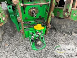 John Deere 7810