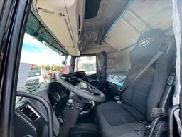 IVECO X-WAY 570 BL Fahrgestell Holz Sofort Verfügbar