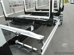 PAVIC HTA 20 62Z 2-Achs Kurzholz Anhänger 22,5