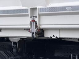 MAN TGS 41.480 8x4 BB mit Meiller 3-Seitenkipper