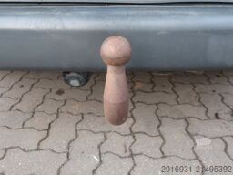 VOLKSWAGEN T5 Transporter 2. Hand / SHZ / AHK / FN:112