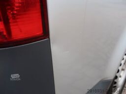 VOLKSWAGEN T5 2. Hand / Klima / AHK / Scheckheft / FN: 248