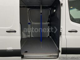 MERCEDES-BENZ Sprinter 315 Automatik *2x Schiebetür* 360°+Navi