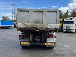 RENAULT Kerax 450 6x4 Bordmatik