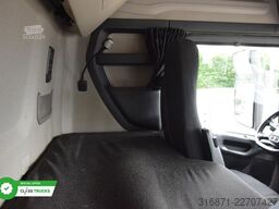 SCANIA R460 CR20H ACC ADAS Package