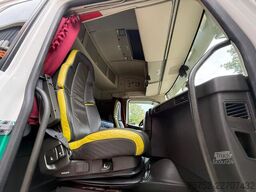 Volvo FH 16.750 6X2 Globetrotter XL Boogie Retarder 5...