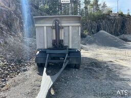 Maur car body 3 axle tow trailer