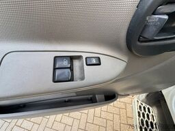 NISSAN NT500 56.15 Koffer mit LBW*Ahk*nur 34.800 km *