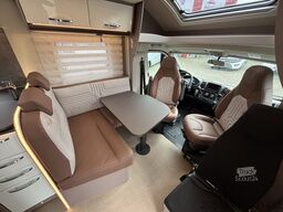 BÜRSTNER Lyseo TD 744 *Backofen*TV*Solar*Winterpaket*