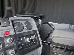 Renault T 520