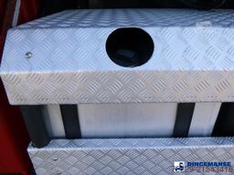 Scania R 580 6x4 Euro 6 + Jonsered 2850 crane