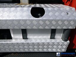 Scania R 580 6x4 Euro 6 + Jonsered 2850 crane