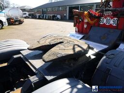 Scania R 580 6x4 Euro 6 + Jonsered 2850 crane
