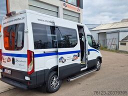IVECO Daily C35 M1 9 Sitzer sauberes Fahrzeug