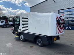 Ravo 540 CD Euro 6 with 3-rd brush