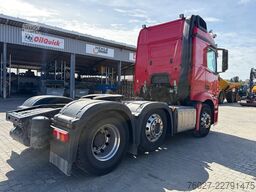 Mercedes-Benz Actros 2551