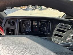 Mercedes-Benz Actros 2551