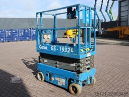 Genie GS1932 Electric, Working Height 7.8 m, 227kg Capac