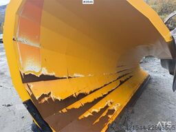  Øveraasen DEHS 285 snow plow