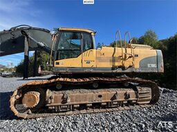 Volvo EC700C Tracked Excavator – Digging Bucket and Soos