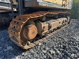 Volvo EC700C Tracked Excavator – Digging Bucket and Soos