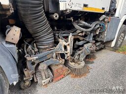 Scania R500 6x2 Suction Sweeper – Valair Body