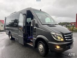 Mercedes-Benz Sprinter 519 CDI Minibus – 17 Seats – 178,000 km –