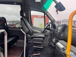 Mercedes-Benz Sprinter 519 CDI Minibus – 17 Seats – 178,000 km –