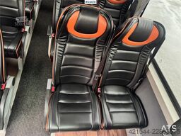 Mercedes-Benz Sprinter 519 CDI Minibus – 17 Seats – 178,000 km –