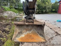 Volvo ECR235EL Excavator w/ Rototilt, 3 buckets, GPS and