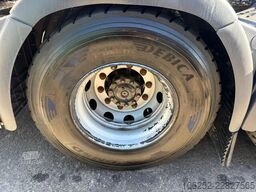 MAN TGS 35.360 8x4 + KRAN EFFER 305 6S + JIB 4S + A...
