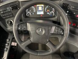 Mercedes-Benz Conecto