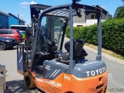 Toyota Traigo 48-8FBM20T Elektro 2,00 t