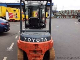 Toyota Traigo 80-8FBMT50 Elektro 4,99 t