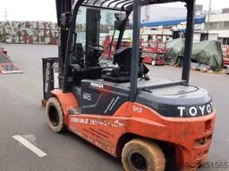 Toyota Traigo 80-8FBMT50 Elektro 4,99 t