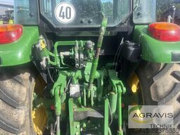 John Deere 5075 M