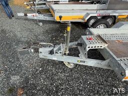 Brian James Trailers P-Draw 2400 Trailer with loading ramps