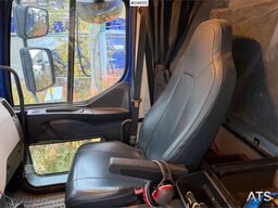 Volvo FL 280 4x2 skip loader. WATCH VIDEO